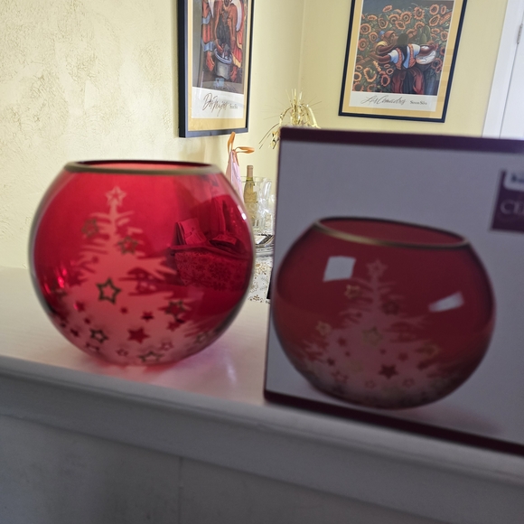 Mikasa Other - Mikasa Red and Gold Holiday Decor Bowl